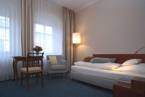Hotel Martha Dresden Quarto foto